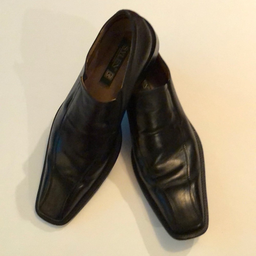 Men’s shoes
